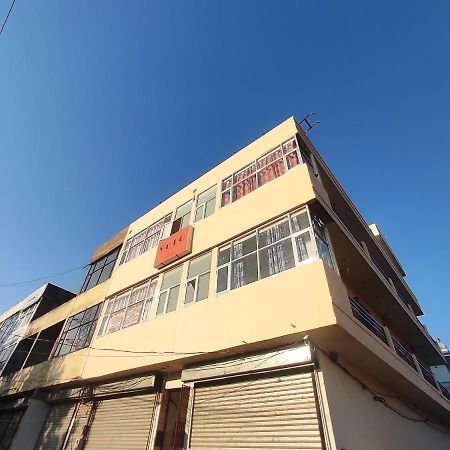 Hotel Yolo- Chandigarh Ngoại thất bức ảnh