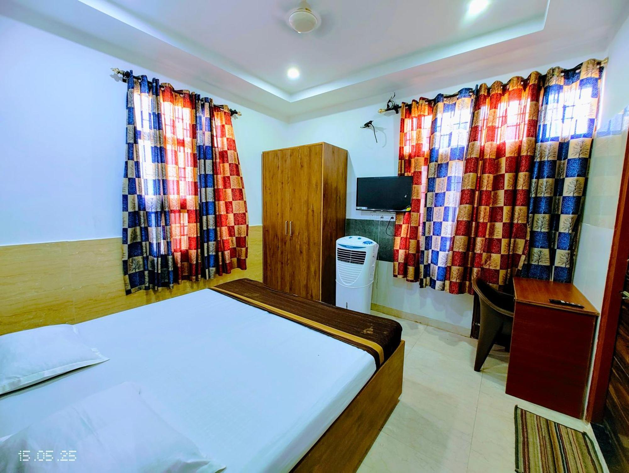 Hotel Yolo- Chandigarh Ngoại thất bức ảnh